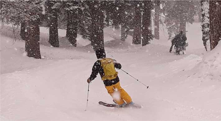 Powder snow at Doodhpathri