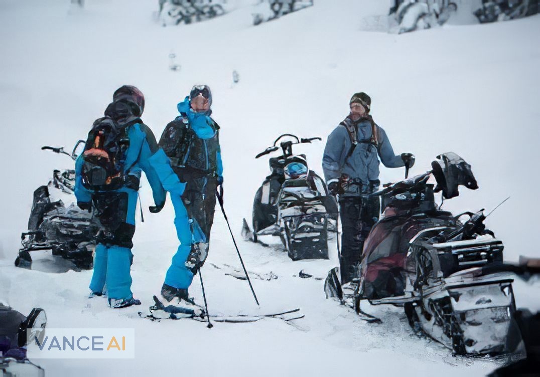 Snowmobile skiing Badderkote